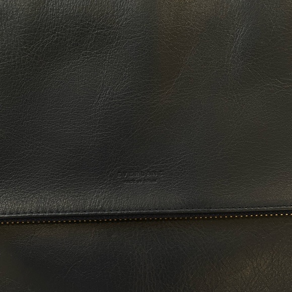 Everlane The Foldover Crossbody - Picture 3 of 4